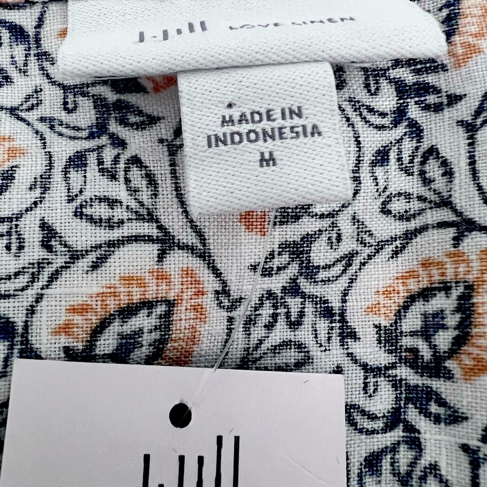 Women’s J. Jill sleeveless linen tunic. Size Medium. New, with tags. Pretty!